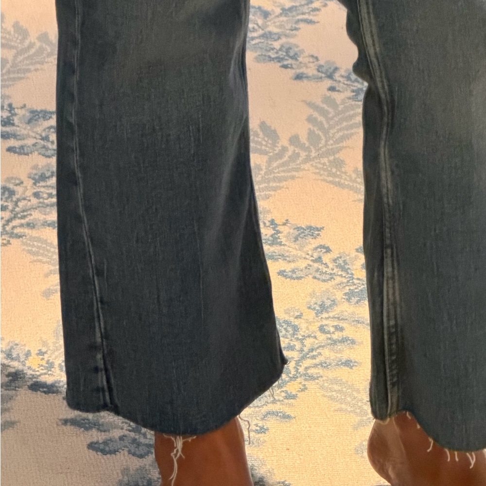 Zara High-Rise Straight Ankle Jeans - Medium Wash - Size 4 - Picture 8 of 8